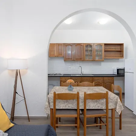 Vesela-1 By Interhome * Vir