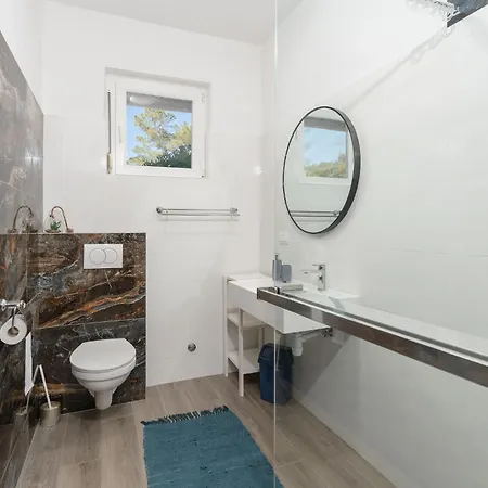 Vesela-1 By Interhome * Vir