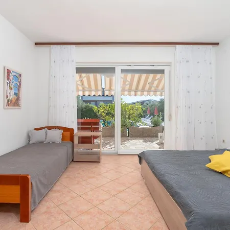 Vesela-1 By Interhome * Vir