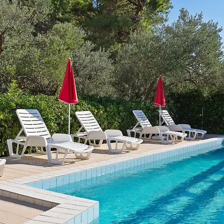 Lejlighed Vesela-1 By Interhome