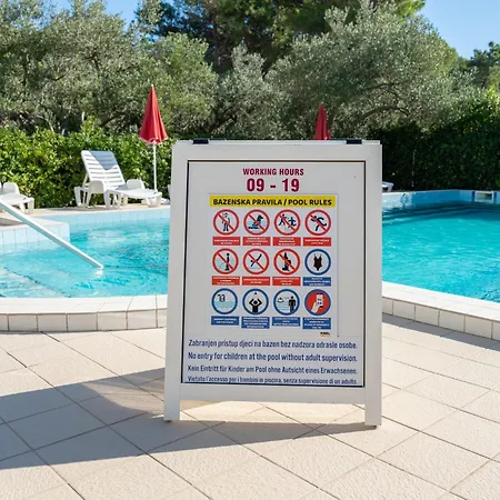 Vesela-1 By Interhome Lejlighed