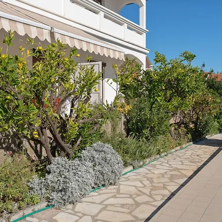 Apartamento Vesela-1 By Interhome Vir