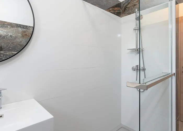 Apartman Vesela-1 By Interhome