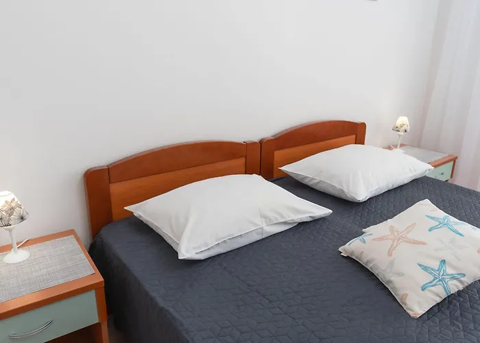 Apartman Vesela-1 By Interhome