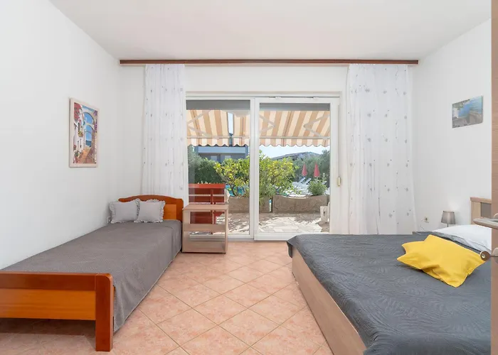 Vesela-1 By Interhome * Vir